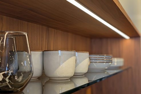 Détail de lumière encastré_boutique_Salse Design
Armoires de cuisine